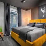 Luxury Elit Apartment, Private Free Parking Apartamento *