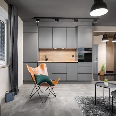 Luxury Elit Apartment, With Private Free Parking Pula