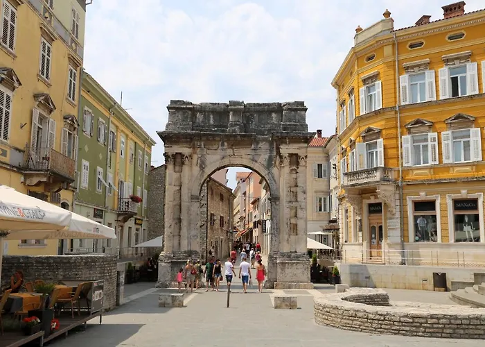 Apartment Luxury Elit Pula